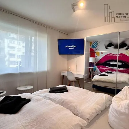 Cozy Apartment For 6 People Central Location Essen Exterior photo